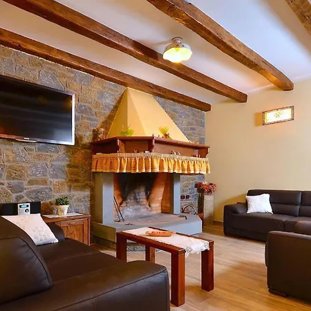 Holiday home Olea Buzet